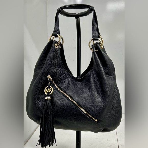 Michael Kors Charm Tassel Pebbled Leather Lg Shoulder Tote Purse Orig $368 - Picture 1 of 9